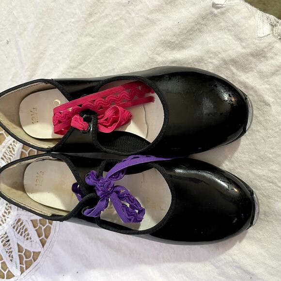 Coasters Other - Coasters Girl Tap shoes 12.5 size black Tip top Tap Dance shoes